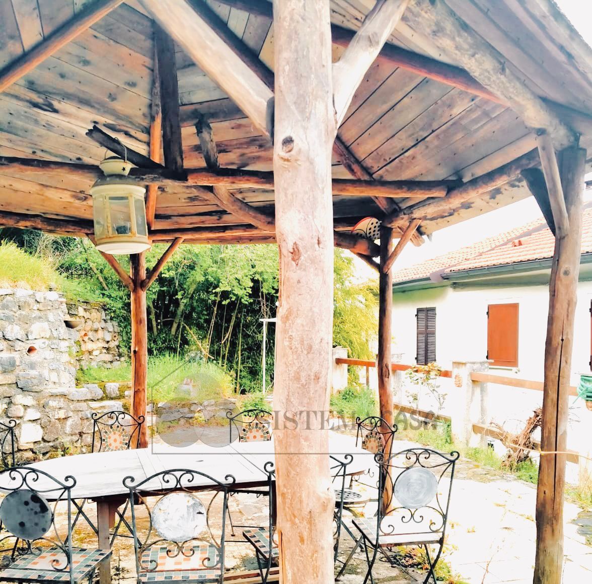 Vendita Semindipendente Porzione di casa a Tresana,  (MS) - A515