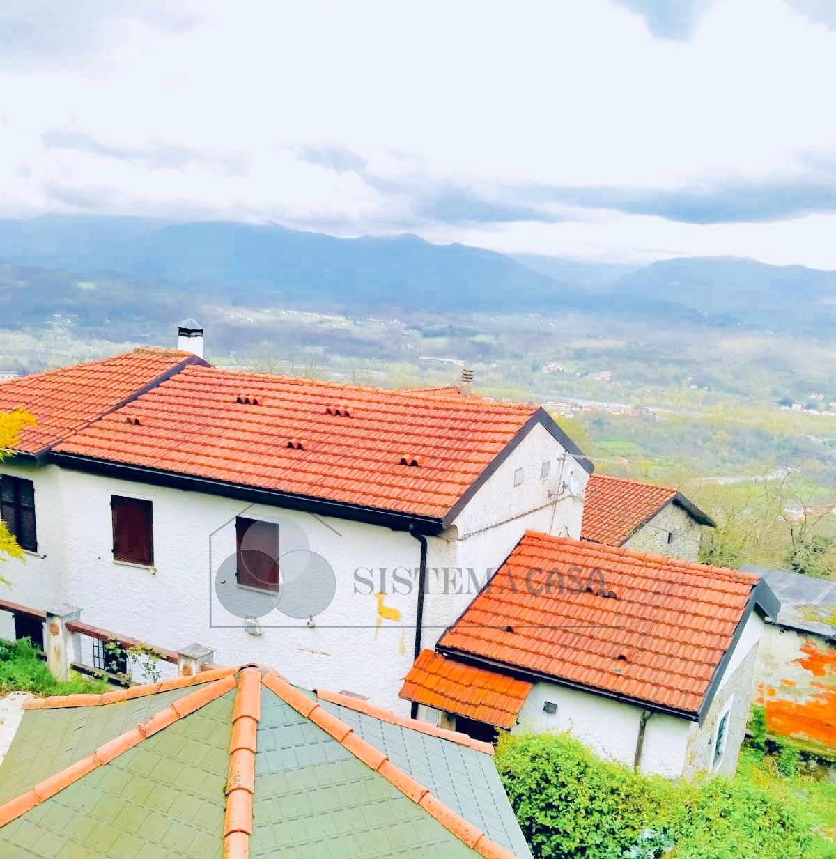 Vendita Semindipendente Porzione di casa a Tresana,  (MS) - A515