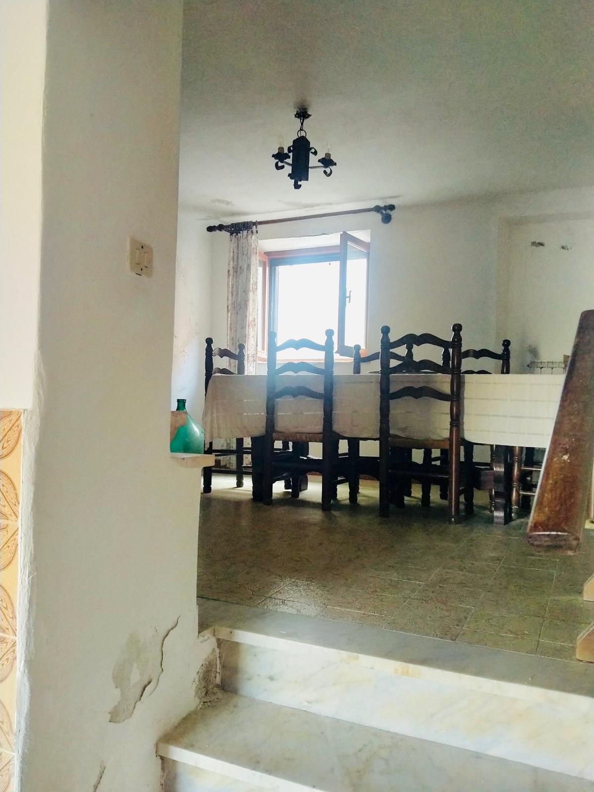 Casa indipendente con terrazze e giardino nel borgo di Pulica , Lunigiana – a 25 minuti dal mare