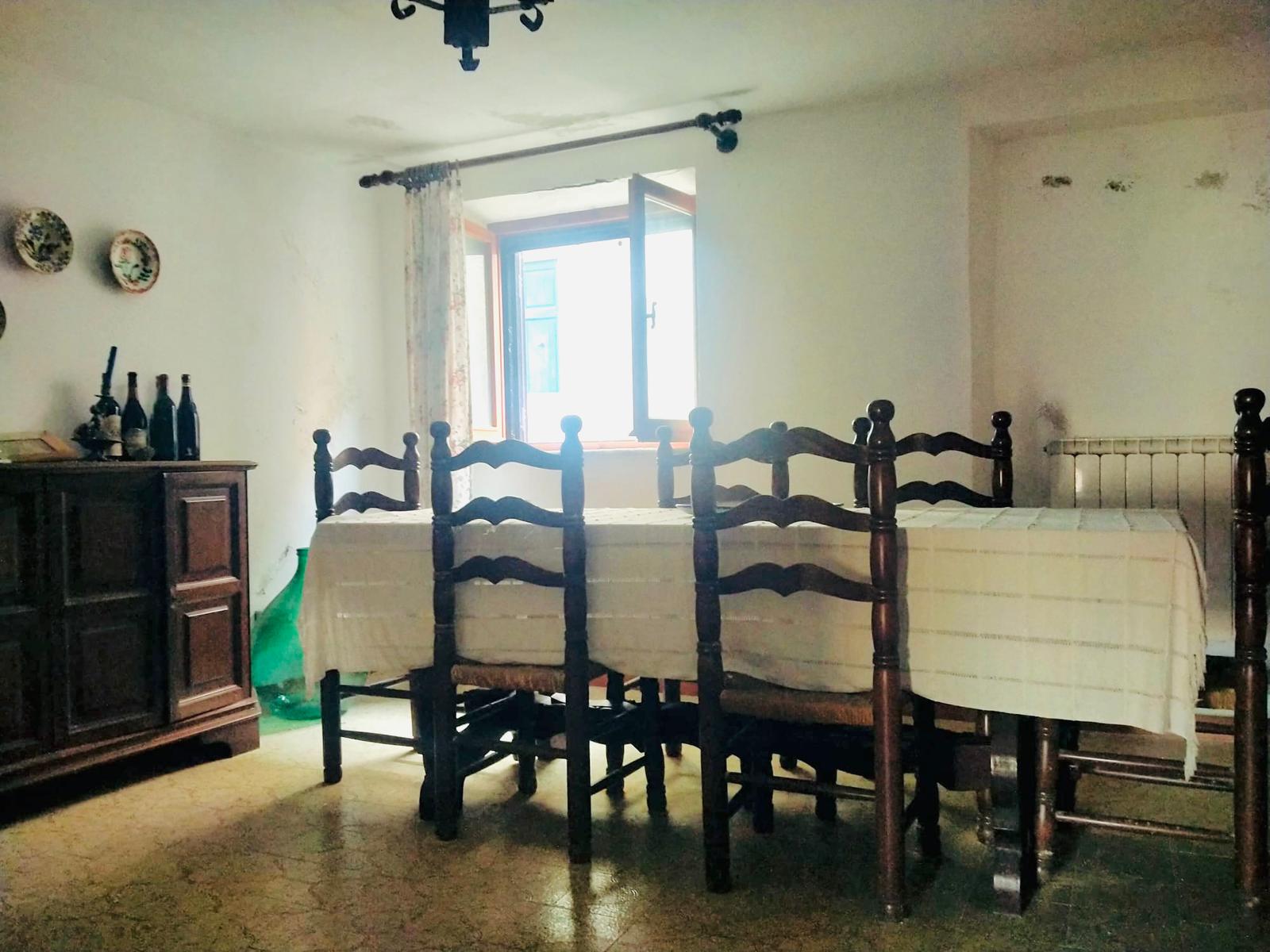 Casa indipendente con terrazze e giardino nel borgo di Pulica , Lunigiana – a 25 minuti dal mare