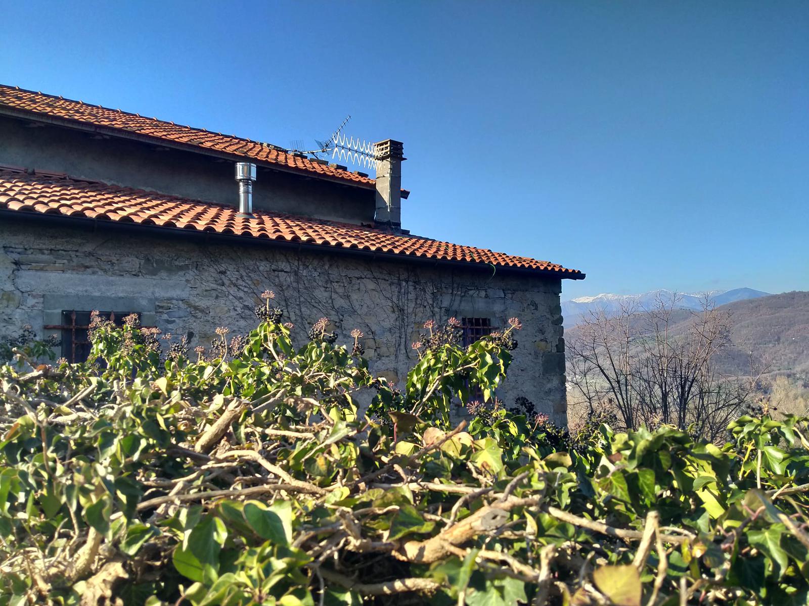 Cottage di charme nel borgo di Fazzano – atmosfera inglese nel cuore della Lunigiana