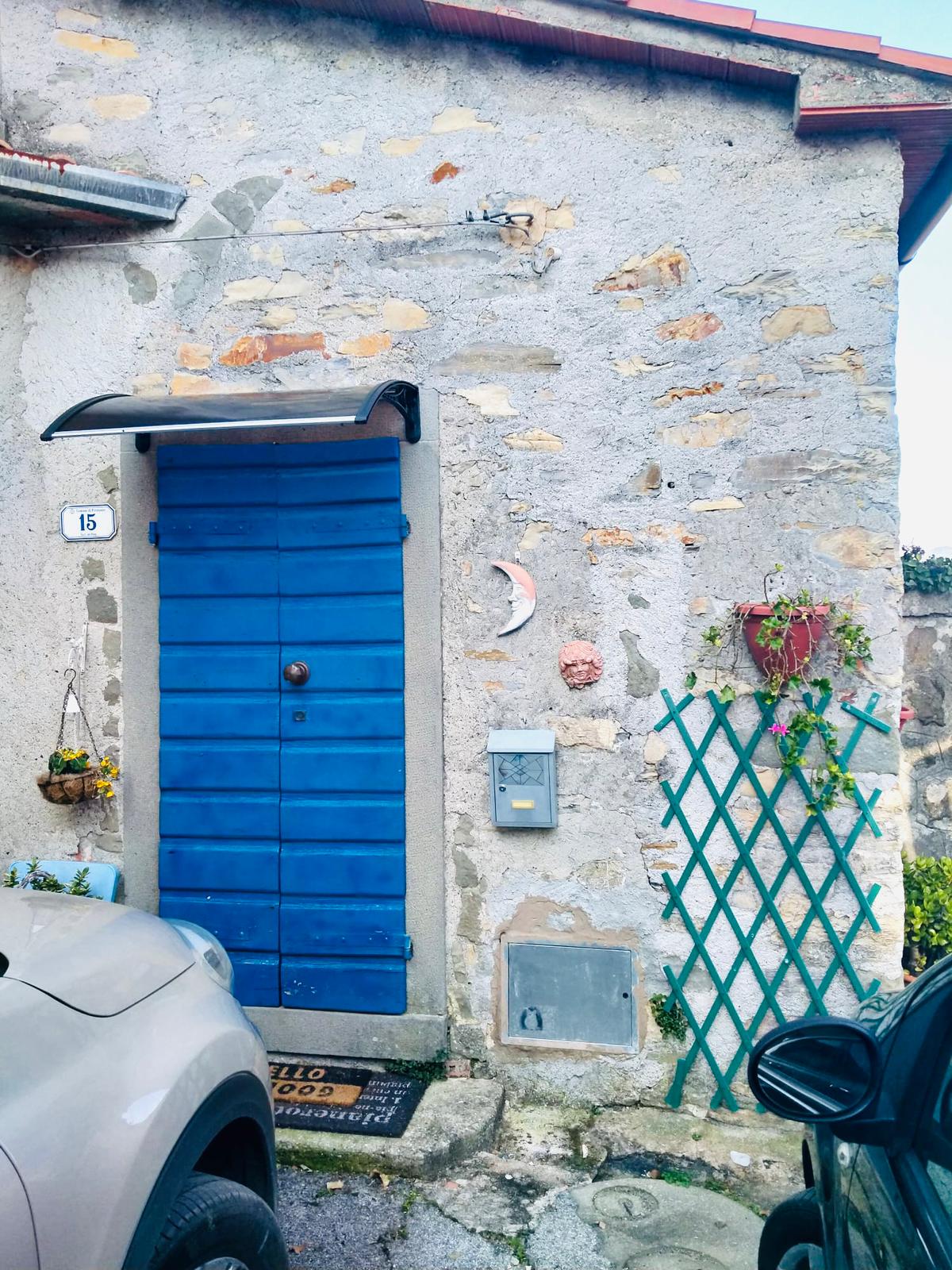 Cottage di charme nel borgo di Fazzano – atmosfera inglese nel cuore della Lunigiana